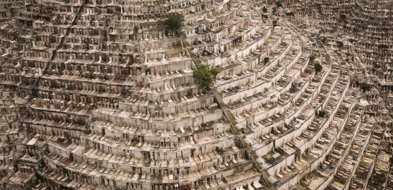 ‘Dead Space’: Photographer captures Hong Kong’s dense hillside cemeteries