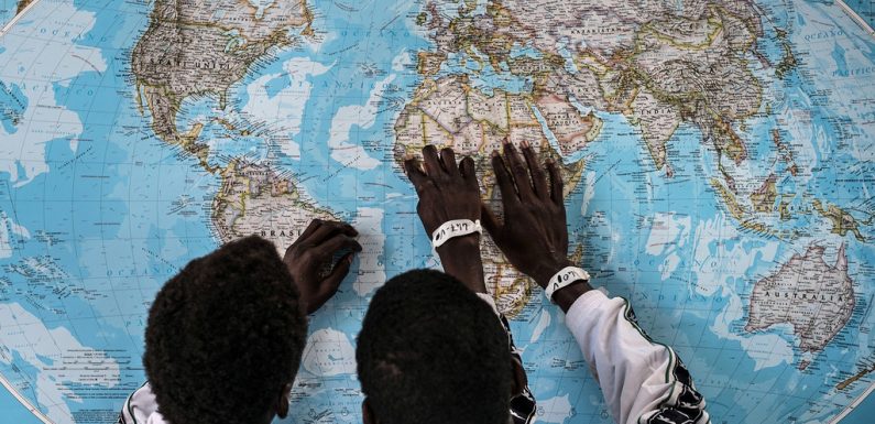 Le nombre de migrants internationaux atteint 272 millions, en hausse dans toutes les régions du monde
