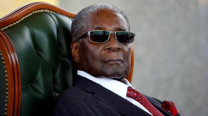 Zimbabwe : l’Afrique salue le très controversé «héros» Mugabe : « chef visionnaire », « icône de la libération africaine », « boussole morale »…