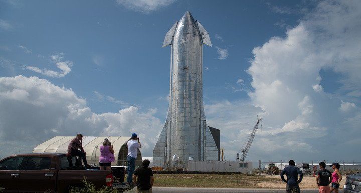 SpaceX has unveiled the rocket it hopes will one day carry humans to Mars