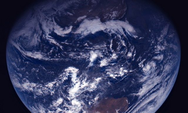 Déterminer l’empreinte spectrale de la Terre pour trouver des planètes habitables