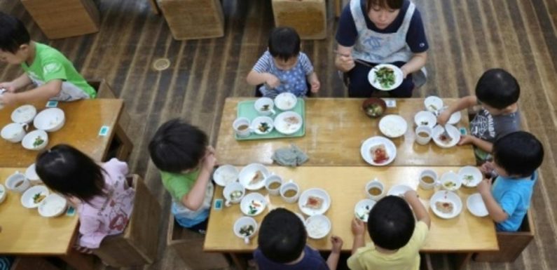 Les enfants japonais champions de la santé grâce au déjeuner scolaire