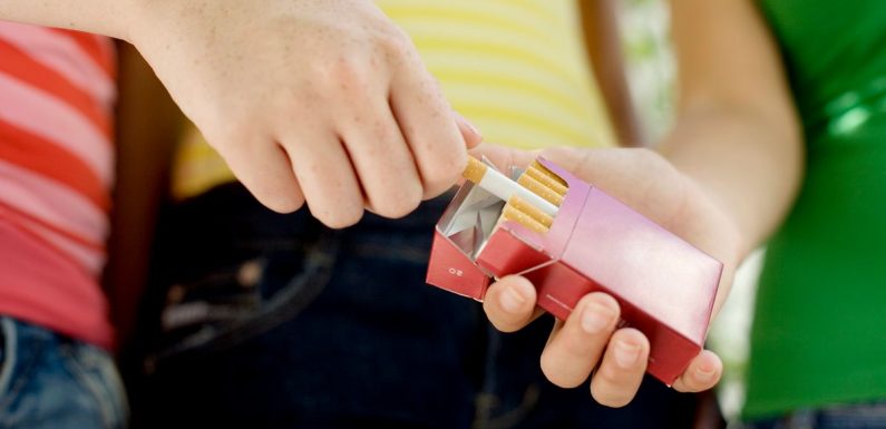 Tabac : l&rsquo;interdiction de vente aux mineurs est très peu respectée en France