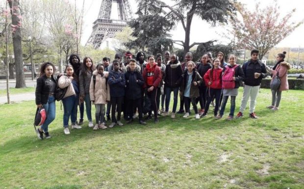 Mantes-la-Jolie (78) : Des collégiens du Val-Fourré vont visiter le Groenland grâce au projet « des pépites à la rencontre des icebergs »