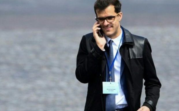Ismaël Emelien, ex-conseiller spécial de Macron, engagé par le géant du luxe LVMH