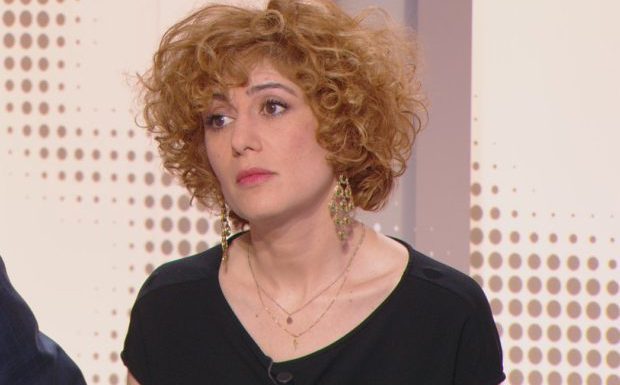 Abnousse Shalmani : «Eloge du métèque», « une ode à la liberté qui fustige l’obsession identitaire»