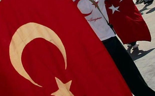 Mantes-la-Jolie (78) : un Kurde va être amputé après un affrontement contre des Turcs