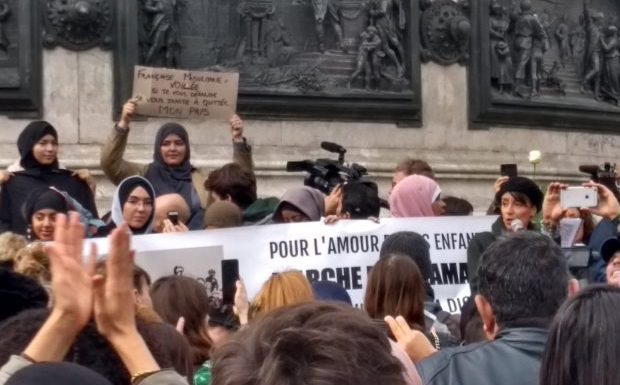 Paris : rassemblement contre l’islamophobie Place de la République