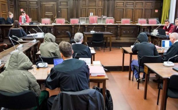 Hambourg (All.) : Trois Irakiens jugés pour une tentative d’attentat. Leur but était de tuer ou de blesser un maximum de personnes non musulmanes