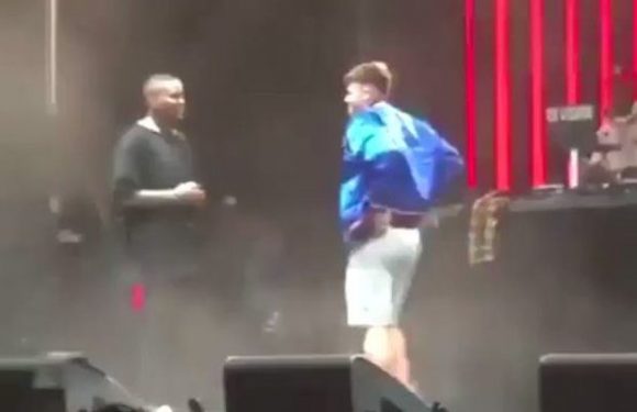 Le rappeur YG vire un spectateur de son concert après qu’il ait refusé d’insulter Donald Trump