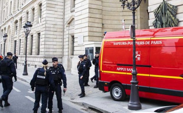 Attaque de la Préfecture de Police : la piste terroriste ne serait plus privilégiée