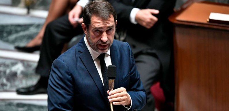 Après l’attentat à la Préfecture de police, Christophe Castaner sous le feu des critiques