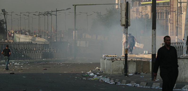 Iraq curfews, shootings as 21 die in anti-government rallies