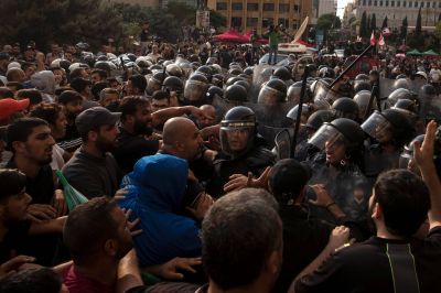 Jour IX : Retour au calme, dans le centre-ville, après de violents accrochages entre manifestants et partisans du Hezbollah