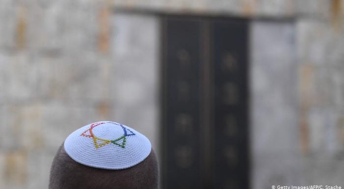 One in four Germans hold anti-Semitic beliefs, study finds