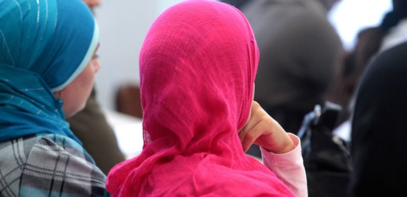 Boussu: les signes religieux clairement interdits dans les écoles communales de l’entité