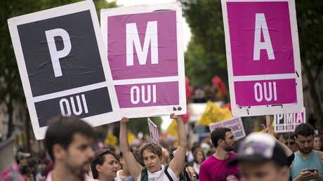 PMA pour toutes : les opposants manifestent à Paris