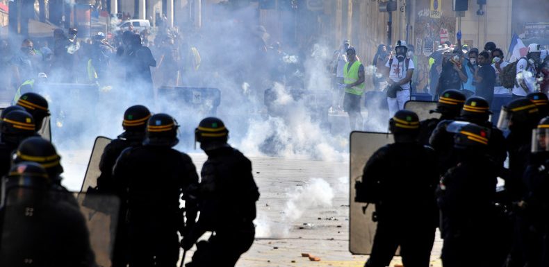 Gilets jaunes : une observatrice de la LDH relaxée à Monptellier