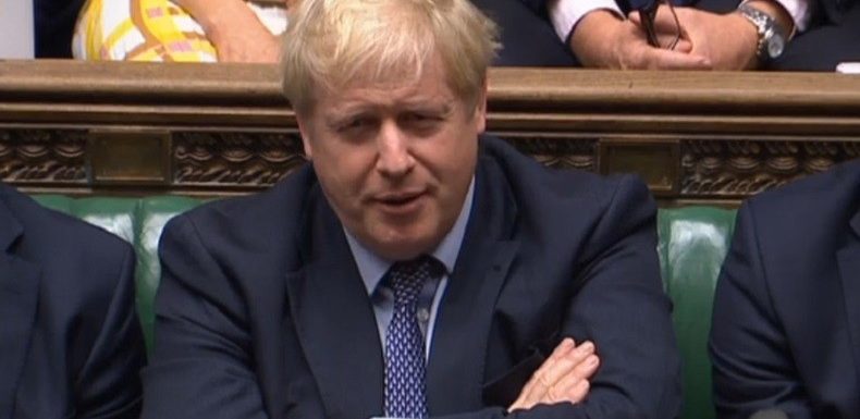 Brexit : les députés reportent leur décision, Johnson inflexible sur la date butoir