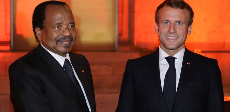 Un an après la réélection de Biya, Le Drian en visite au Cameroun sur fond de crises multiples