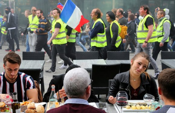 Gilets jaunes, acte 50 : appel national à Saint-Etienne et manifestation avec les Chiliens à Paris