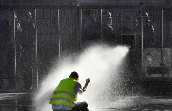 Un an de «Gilets jaunes» en France: la crise en dix dates et dix images marquantes