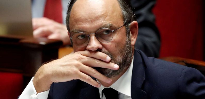 Voile islamique : Edouard Philippe ne souhaite pas de loi sur les accompagnants scolaires