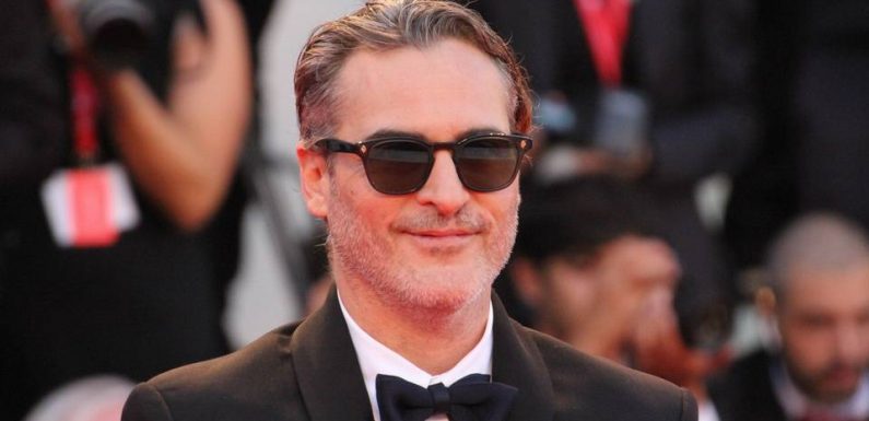 VIDEO. Joaquin Phoenix n’a quasiment pas parlé à Robert De Niro pendant le tournage de « Joker »