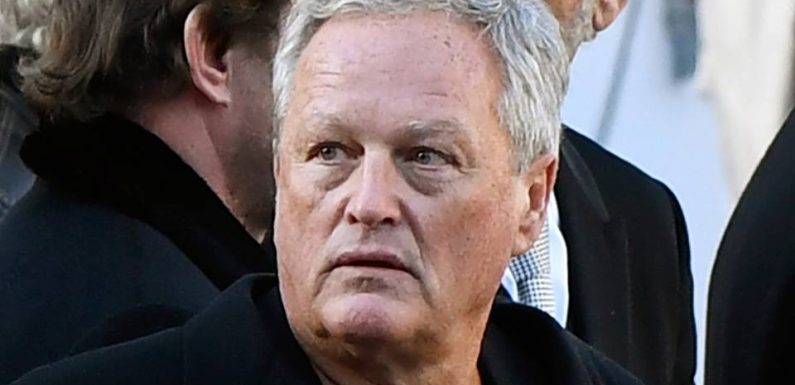 Le père de Laeticia Hallyday condamné à quatre mois de prison avec sursis pour des violences