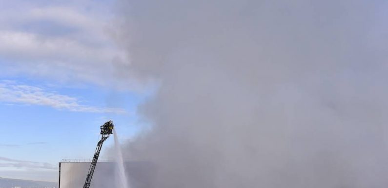 VIDEO. Incendie à Villeurbanne : Quels risques pour l’environnement ?