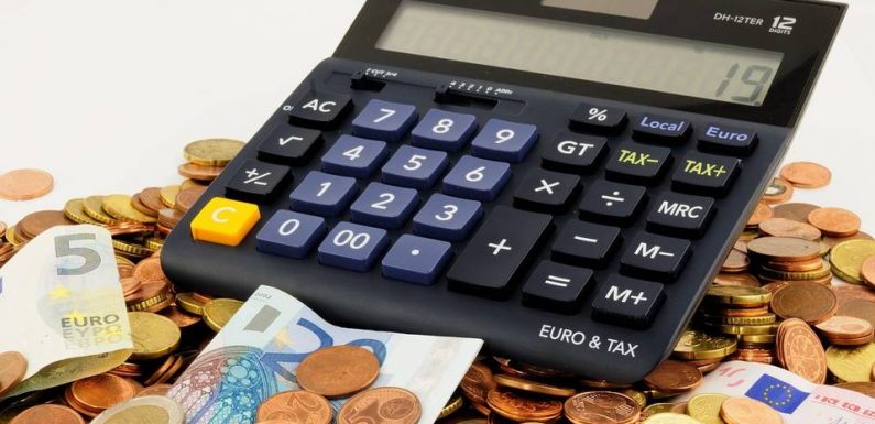 Non, un travailleur payé au Smic ne touchera pas moins de 500 euros de retraite avec la réforme