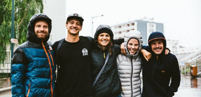 Annecy : Comment une association de riders français a su se rendre « indispensable » auprès de milliers de réfugiés