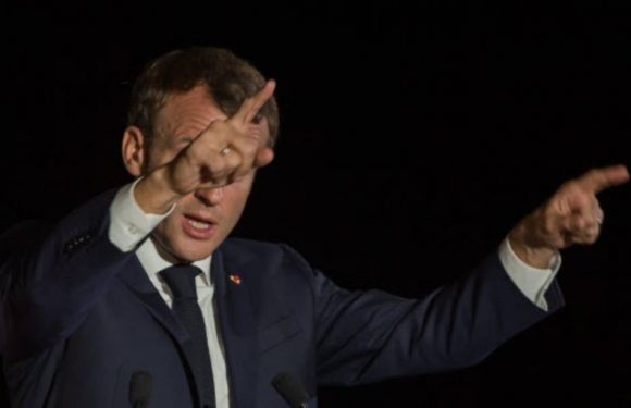 Emmanuel Macron arrive pour trois jours à La Réunion