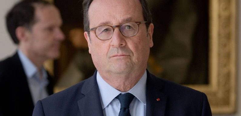 « Petites blagues », tacles politiques, aucune autocritique… François Hollande en terrain conquis devant les étudiants de la Sorbonne