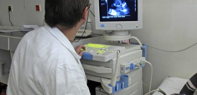 Vous avez vécu une interruption médicalisée de grossesse et subi le délai de réflexion, racontez nous