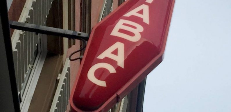 Toulouse : Deux mineurs braquent deux fois le même buraliste et laissent un indice compromettant