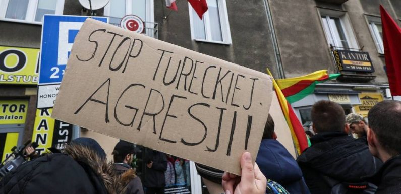 Offensive turque contre les Kurdes : Les forces kurdes appellent Washington à assumer ses « responsabilités morales »