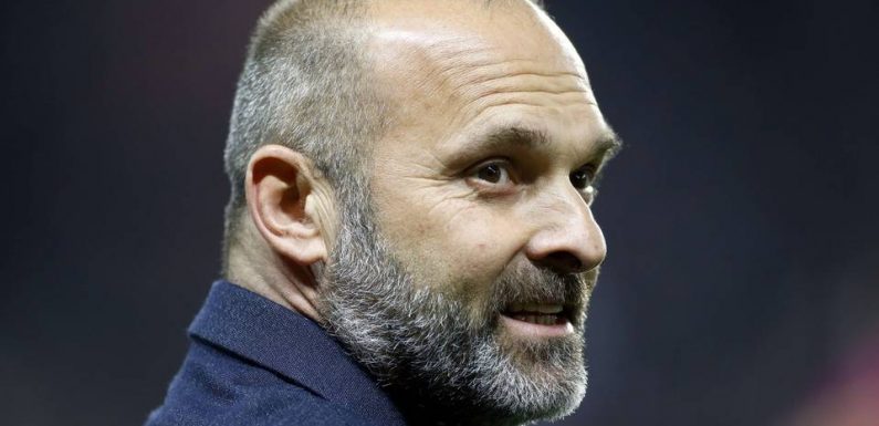 Ligue 2 : Pascal Dupraz attendu en pompier à Caen, en pleine dégringolade