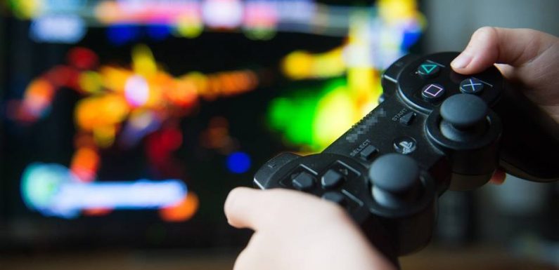 Près d’un Français sur deux joue régulièrement aux jeux vidéo, selon un sondage