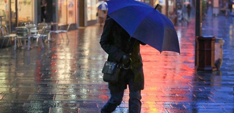 Alerte aux pluie-inondations et orages en Ardèche, dans le Rhône, la Loire et la Haute-Loire