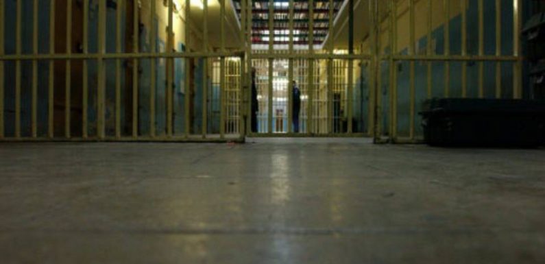 VIDEO. Marseille: «Les détenus vivent dans 9 m2 22 heures sur 24», le docu choc sur la prison des Baumettes