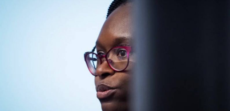 Incendie à l’usine Lubrizol de Rouen : Une centaine de passages aux urgences, d’après Sibeth Ndiaye
