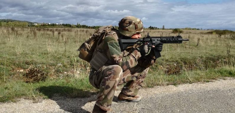 VIDEO. « On ne vend pas du rêve mais du vrai », notre immersion chez les soldats de la Valbonne