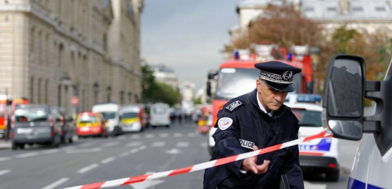 Attentat au couteau à la préfecture de Paris : Une enquête inédite au sein de la « maison » police