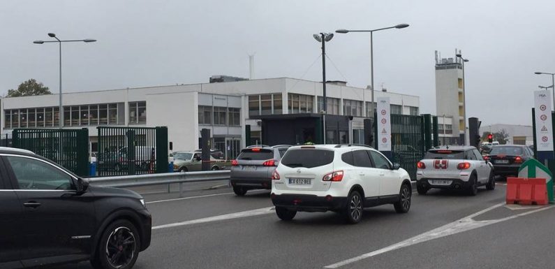 Fiat Chrysler – PSA : « La fusion ? J’en ai vaguement entendu parler »… On est allé à la sortie de l’usine PSA de Mulhouse