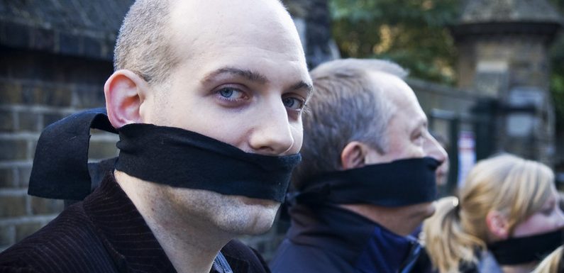 La liberté d’opinion est de plus en plus en péril en France