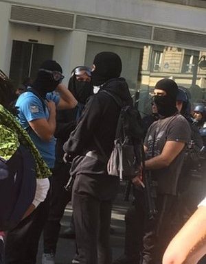La police française sous le régime Macron est-elle républicaine ou politique ?