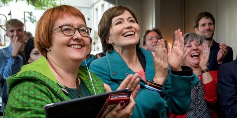 Elections suisses: vague verte mais la droite populiste reste en tête