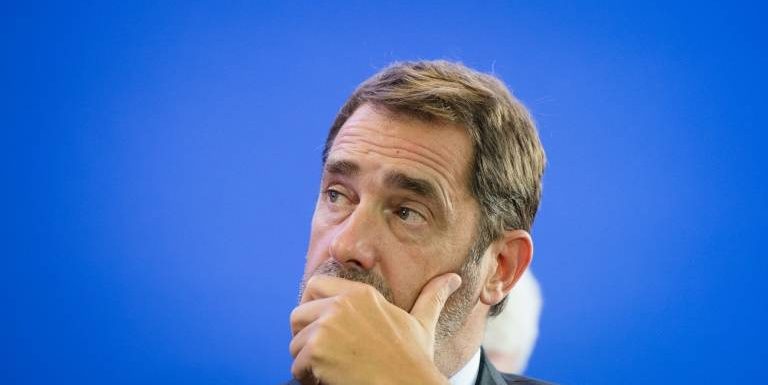 Tuerie à la préfecture: Castaner dans la tourmente, Philippe dit sa « confiance » AFP•05/10/2019 à 22:38