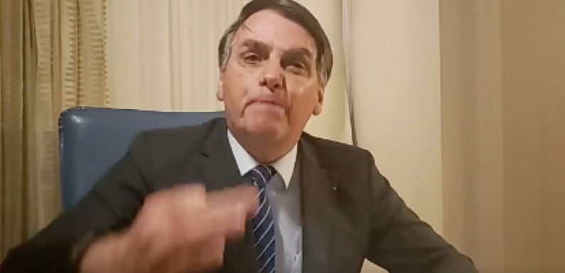 « Infâmes, canailles, ordures… », quand le président brésilien Jair Bolsonaro attaque Globo